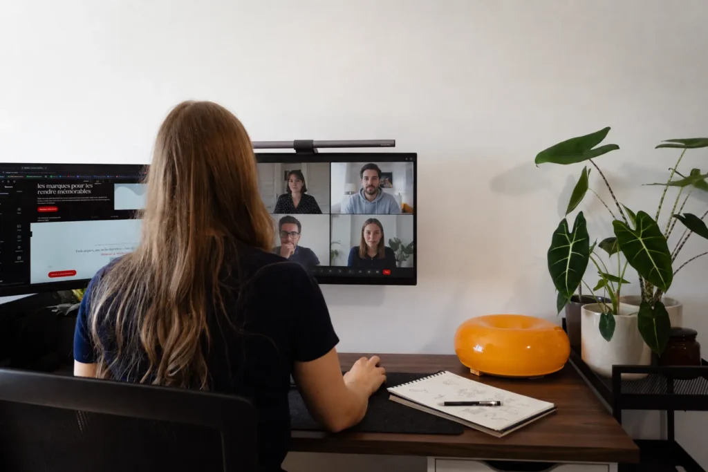 Besign Studio en session onboarding en visio avec des clients